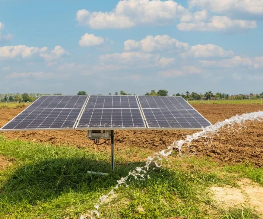 3.Maharashtras-Agri-Solar-Revolution-1024x683.jpg